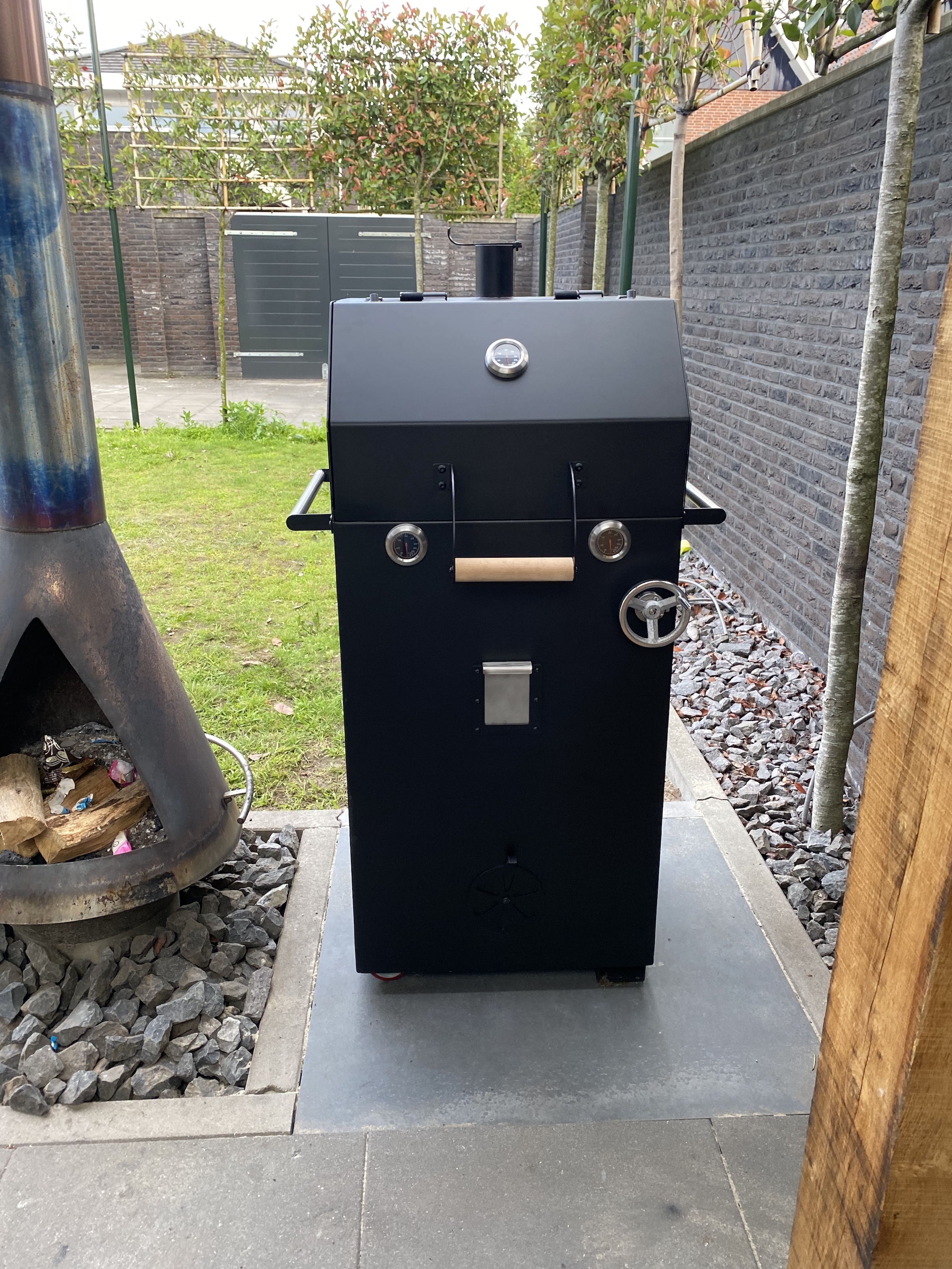 Boss 1 , Pre-Order nu en krijg 10% korting